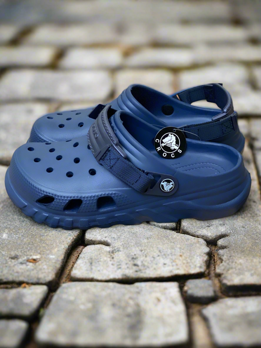 Crocs Clogs for Men ⚫️🔵